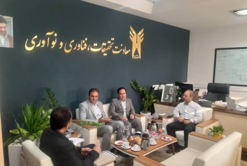 توسعه همکاری‌های علمی و تخصصی دانشگاه آزاد اسلامی و شرکت ساخت آزما